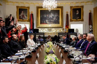 Trump recebeu Zelensky para almoçar na Casa Branca em 17 de outubro para discutir um acordo de paz entre a Rússia e a Ucrânia.